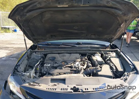 2020 Toyota Camry Se z USA, uszkodzony, nr VIN 4T1G11AK9LU307760